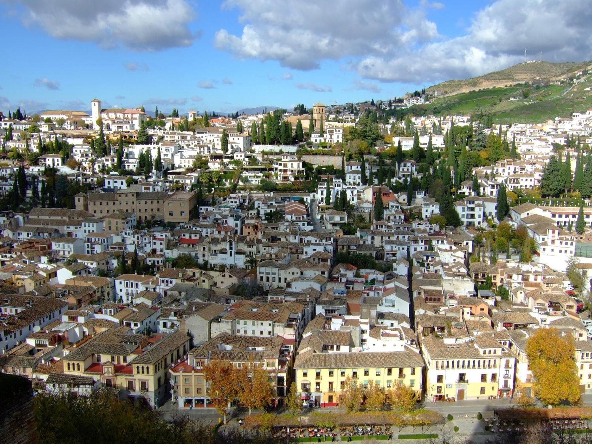 Sky Is Blue In Private Parking Included * Granada
